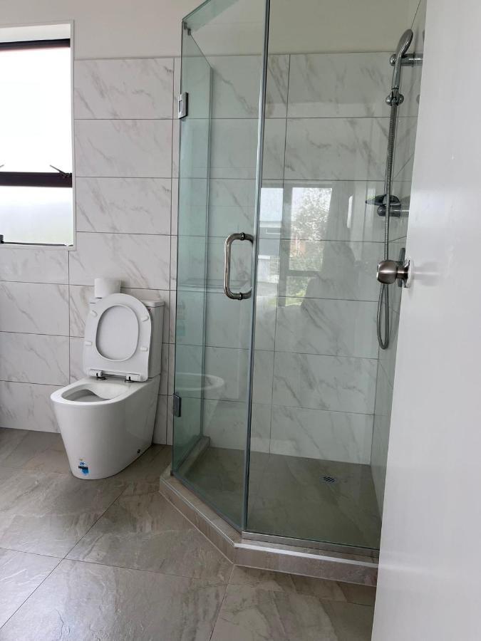 Totara Vale, Free Coffee, Parking And Wifi, Near Glenfield Mall And Highway 18,1 Auckland Dış mekan fotoğraf