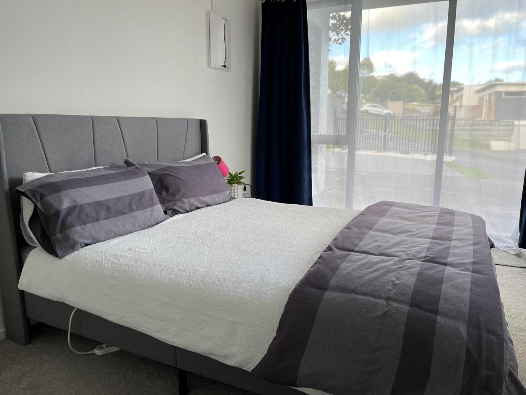 Totara Vale, Free Coffee, Parking And Wifi, Near Glenfield Mall And Highway 18,1 Auckland Dış mekan fotoğraf